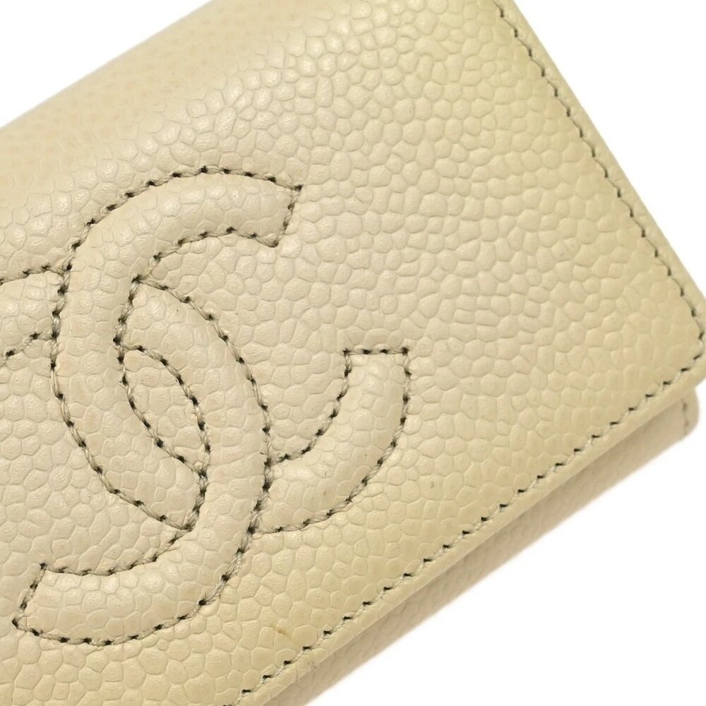 Chanel White Calfskin Six Hook Key Case Small Good 195141 - Picture 4 of 12